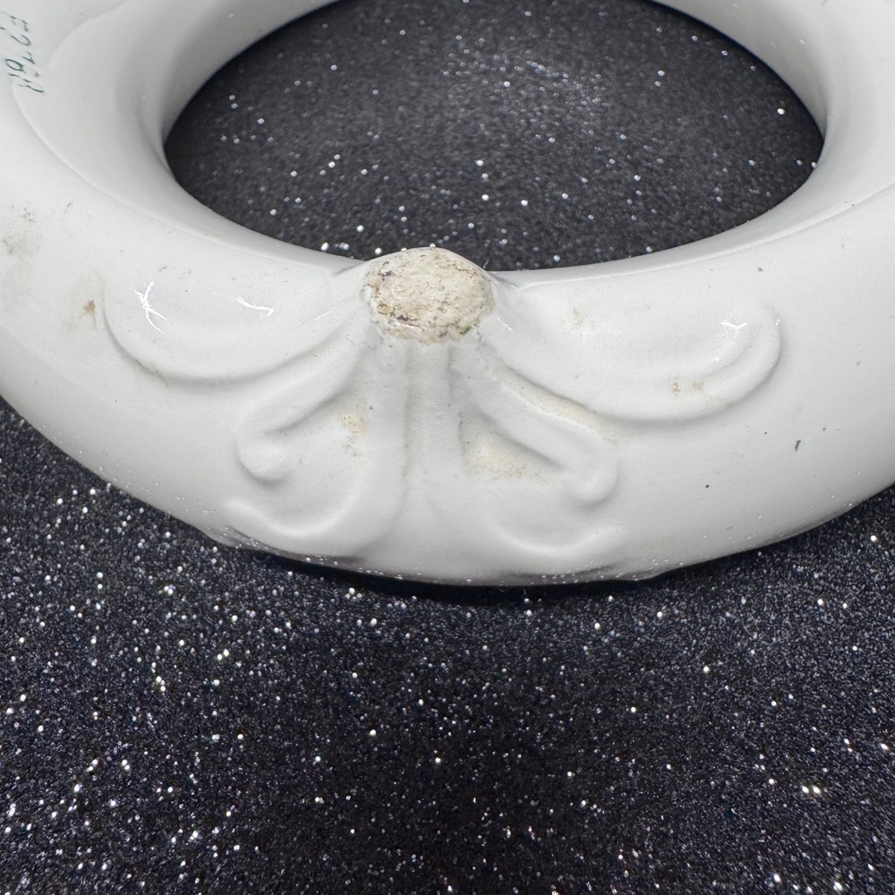 Vintage Ceramic Goebel Pansy Ring from West Germany - Picture 9 of 11
